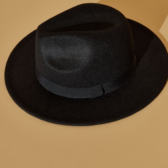 BN Leopard Fedora - Picture 5 of 16